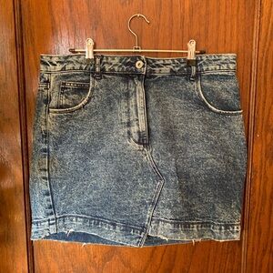 Collusion Ripped Denim Skirt in Washed Blue